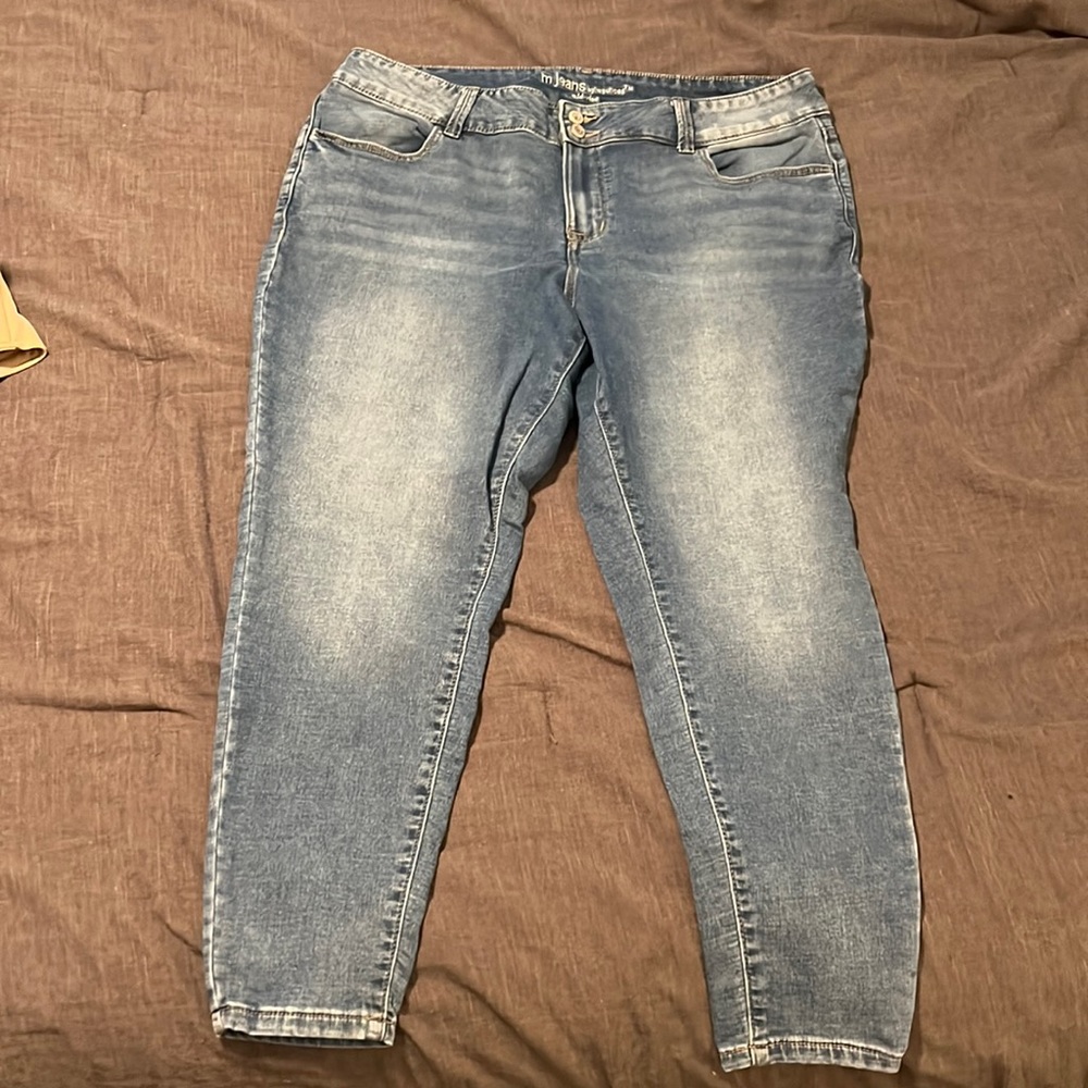 Maurice’s mid rise jeggings